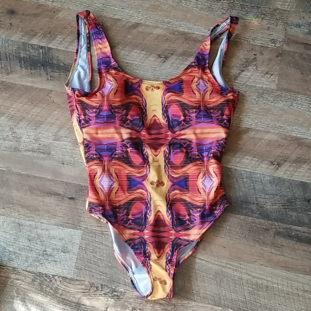 ArtsCow Swimsuit Size S